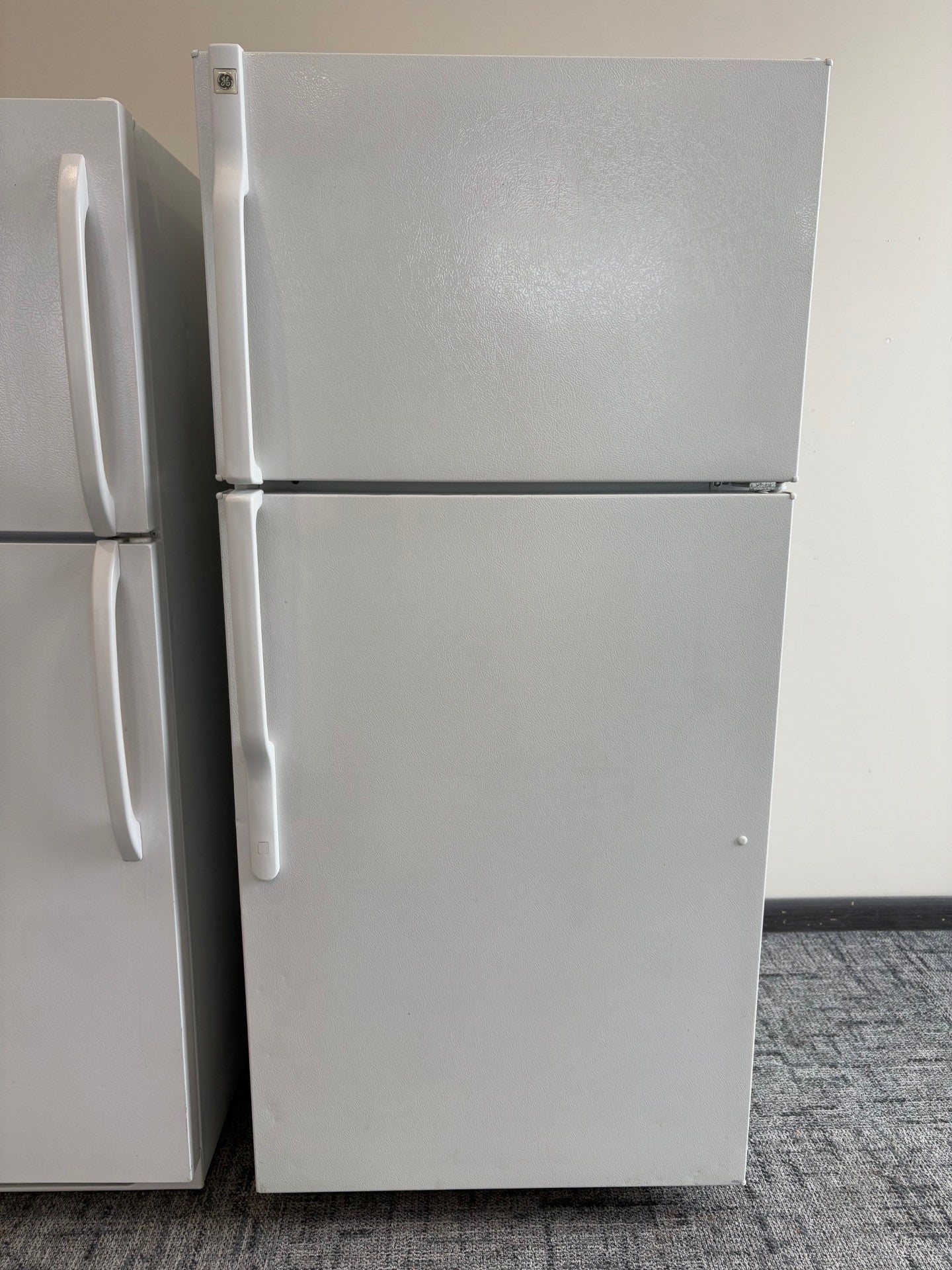 GE Refrigerator