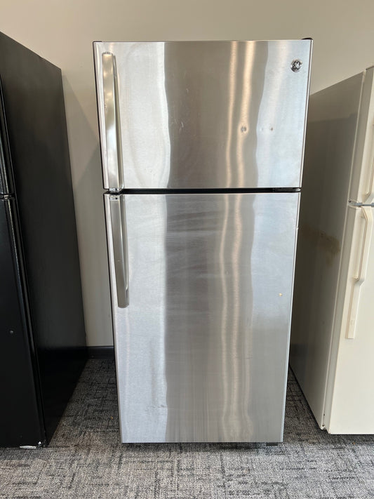 GE Stainless Refrigerator